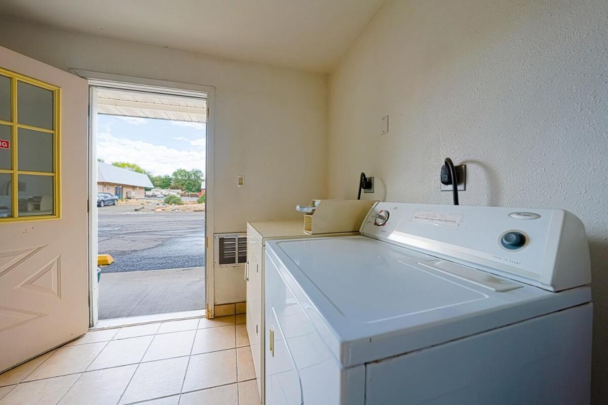 Budget 8 Motel John Day Luaran gambar